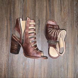 Women’s Bed Stu Brown Leather Shoes